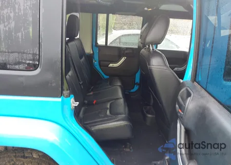 2017 Jeep Wrangler Unlimited Sahara 4X4 из США, поврежденный, VIN 1C4BJWEG2HL638212